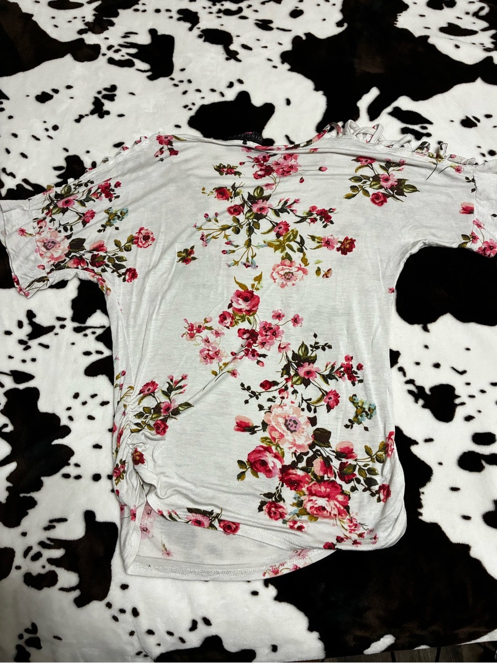 Floral Cold-Shoulder Women’s Top - White with Pink Roses